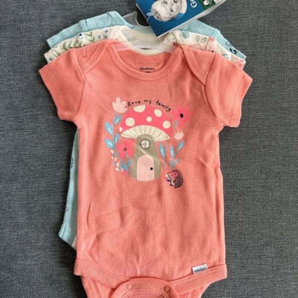 Gerber Onesies 3-Pack Size 0-3M